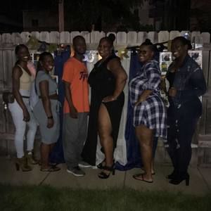 Meet your Posher, Johnita